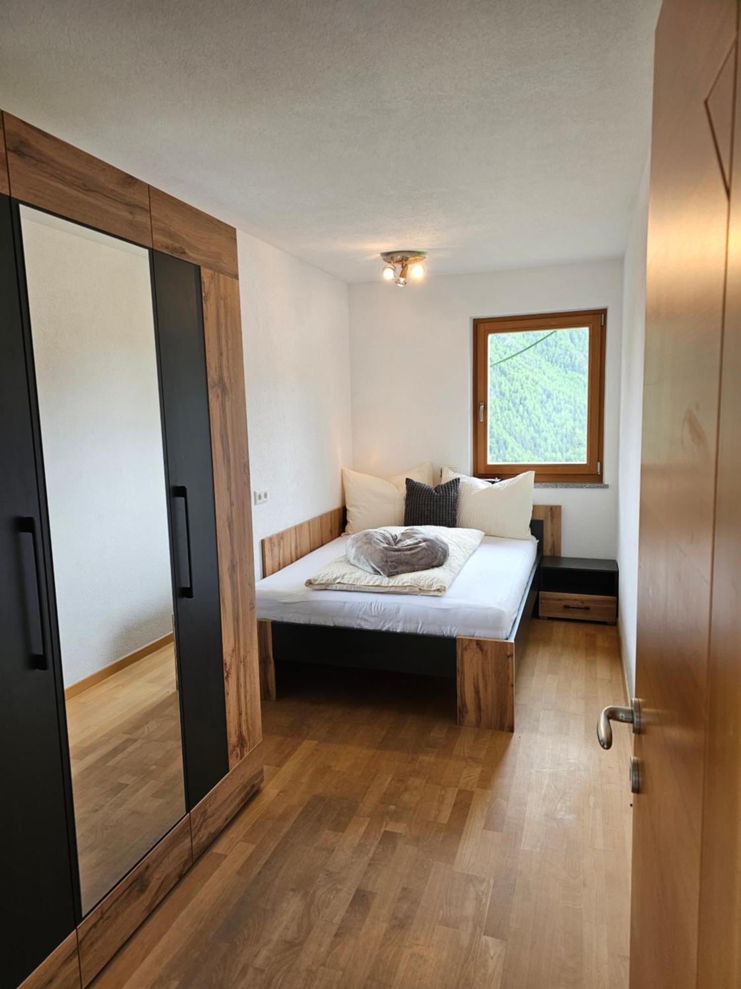 מרטלו Alpenblick Lodge Tscholl מראה חיצוני תמונה